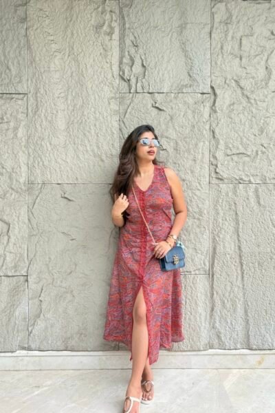 black and white wavy dress