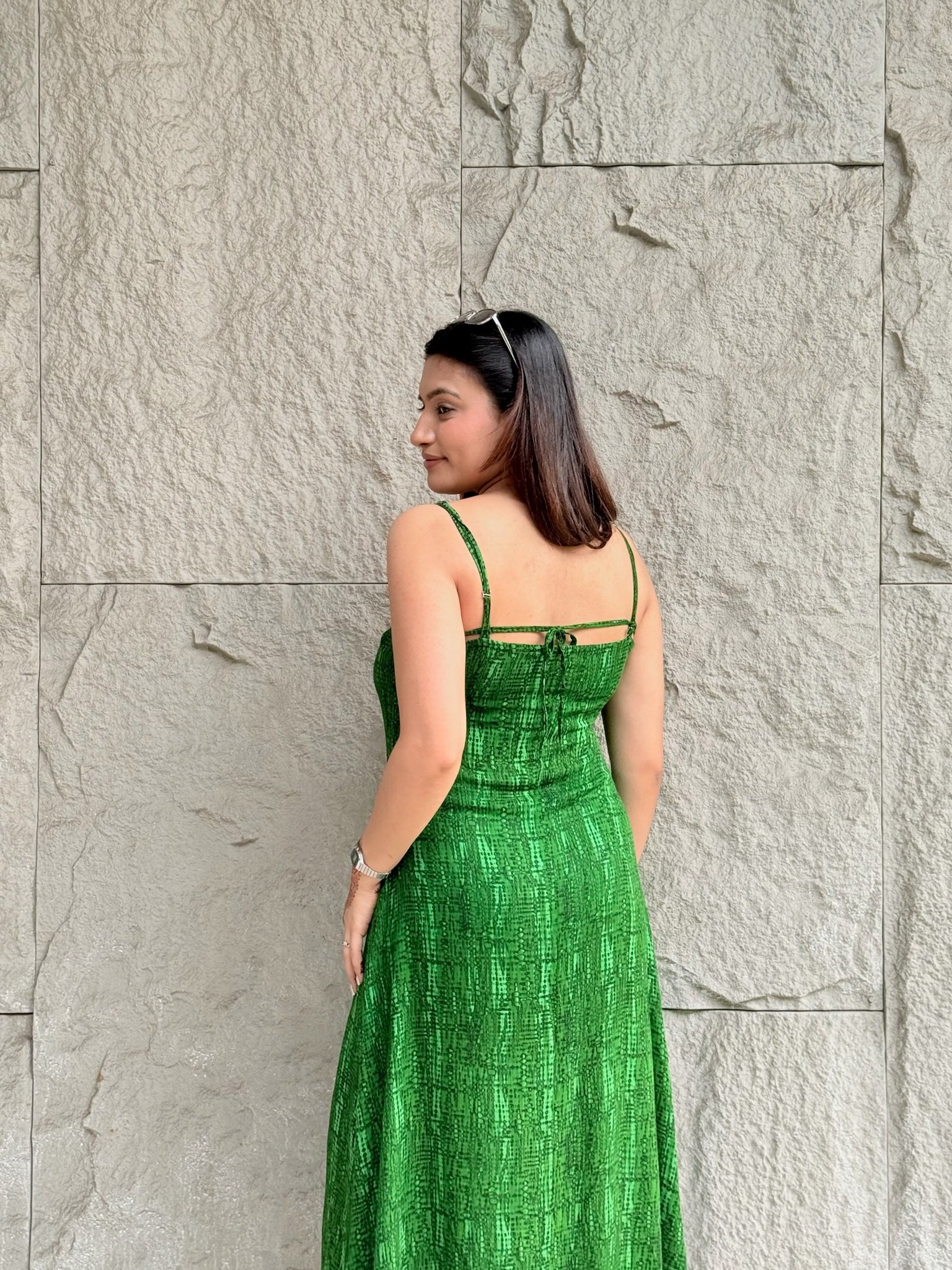 black and white wavy dress black and white wavy dress