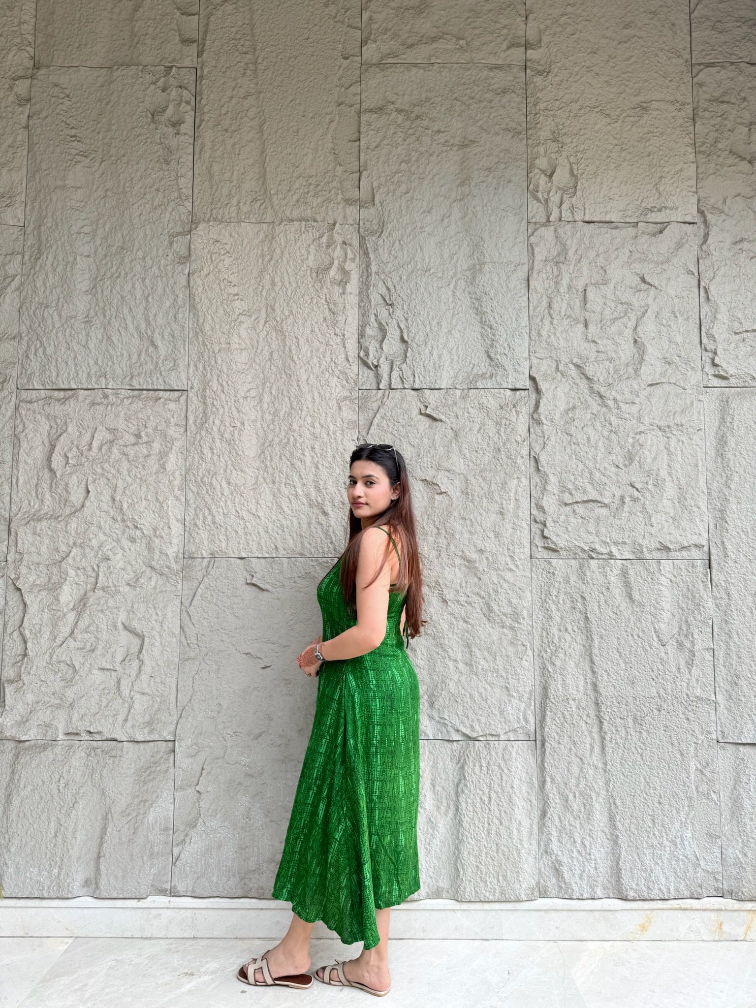 black and white wavy dress black and white wavy dress