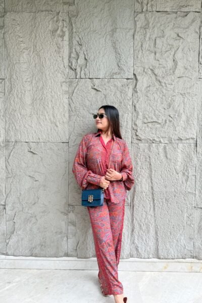 black and white wavy dress