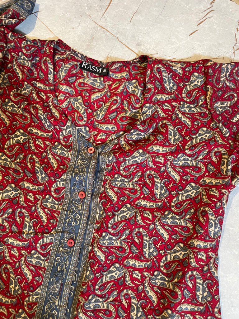 CRIMSON DRESS Image #1 from Ruhi