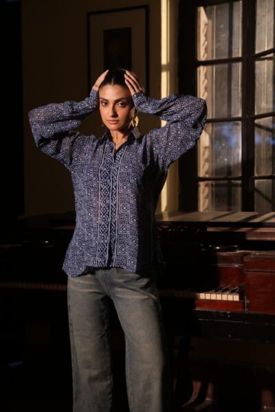 blue loom shirt